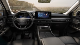 2026 Lincoln Lincoln Aviator Internal Image 2